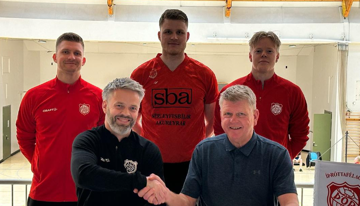 Gunnar M, framkvæmdastjóri SBA - Norðurleiðar, & Páll Pálsson formaður, handknattleiksdeildar Þórs, …