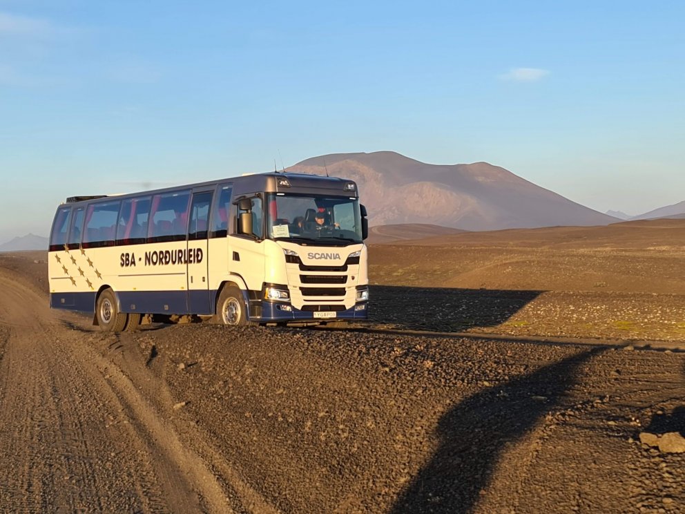 Áætlunarferðum yfir Kjöl hætt.