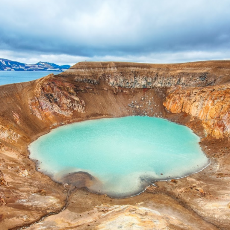 Dagsferðir í Öskju og Drekagil