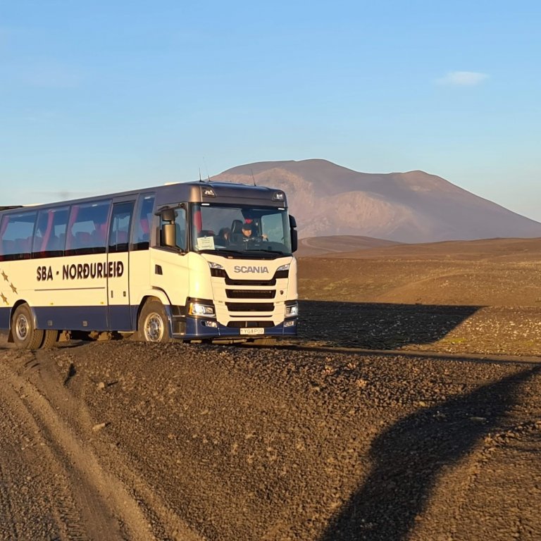 Áætlunarferðum yfir Kjöl hætt.