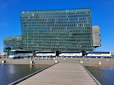 Óskum eftir að ráða bílstjóra